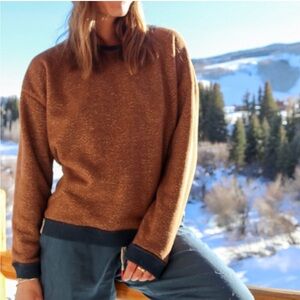 Patagonia reversible shearling crew fleece sweatshirt, women’s small/medium